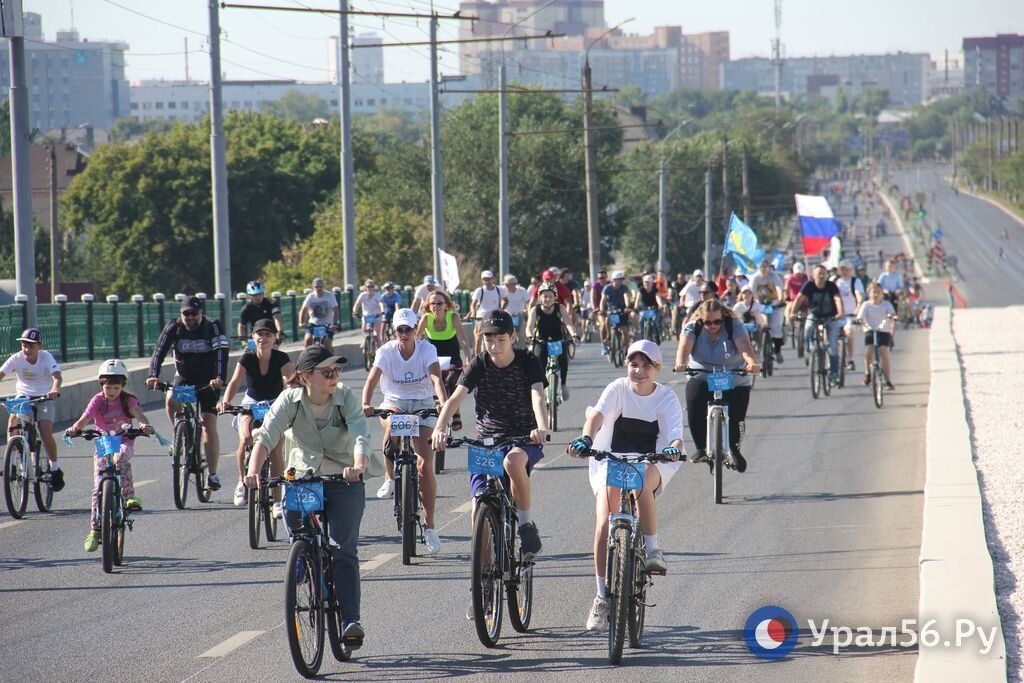   В Оренбурге на время велогонки перекрыли движение по нескольким улицам