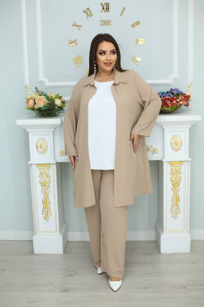 Костюм женский тройка брючный летний больших размеров