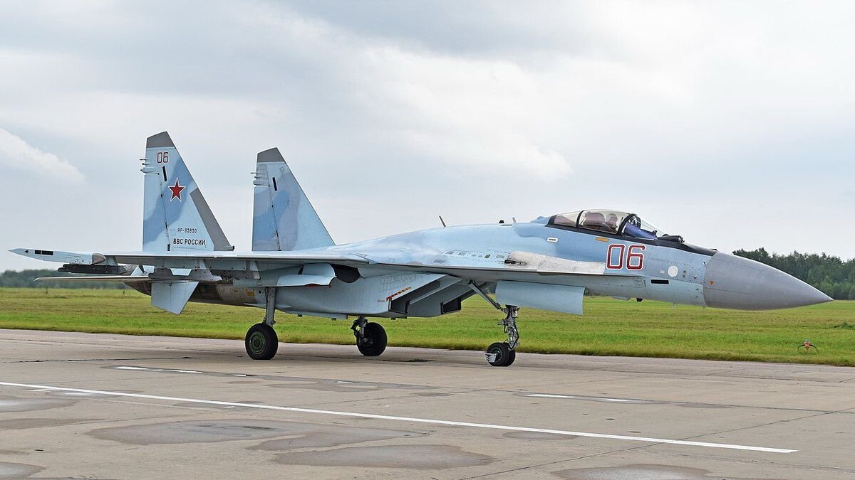 Истребитель Су-35С ВКС России. Фото: Алан Уилсон / commons.wikimedia.org