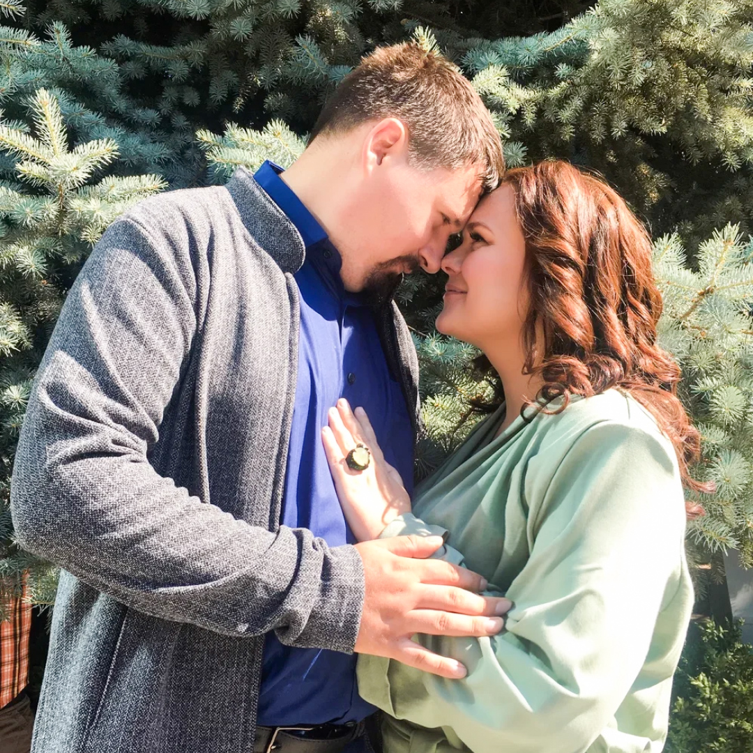 Кстати, это я с женой.