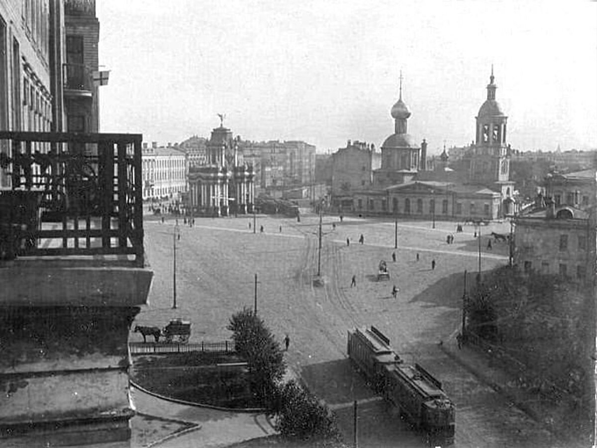 Красные ворота в Москве – станция метро есть, а где сами ворота? | Tour2Go  | Дзен