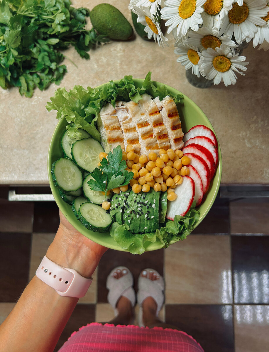 Instagram: mary_bristow