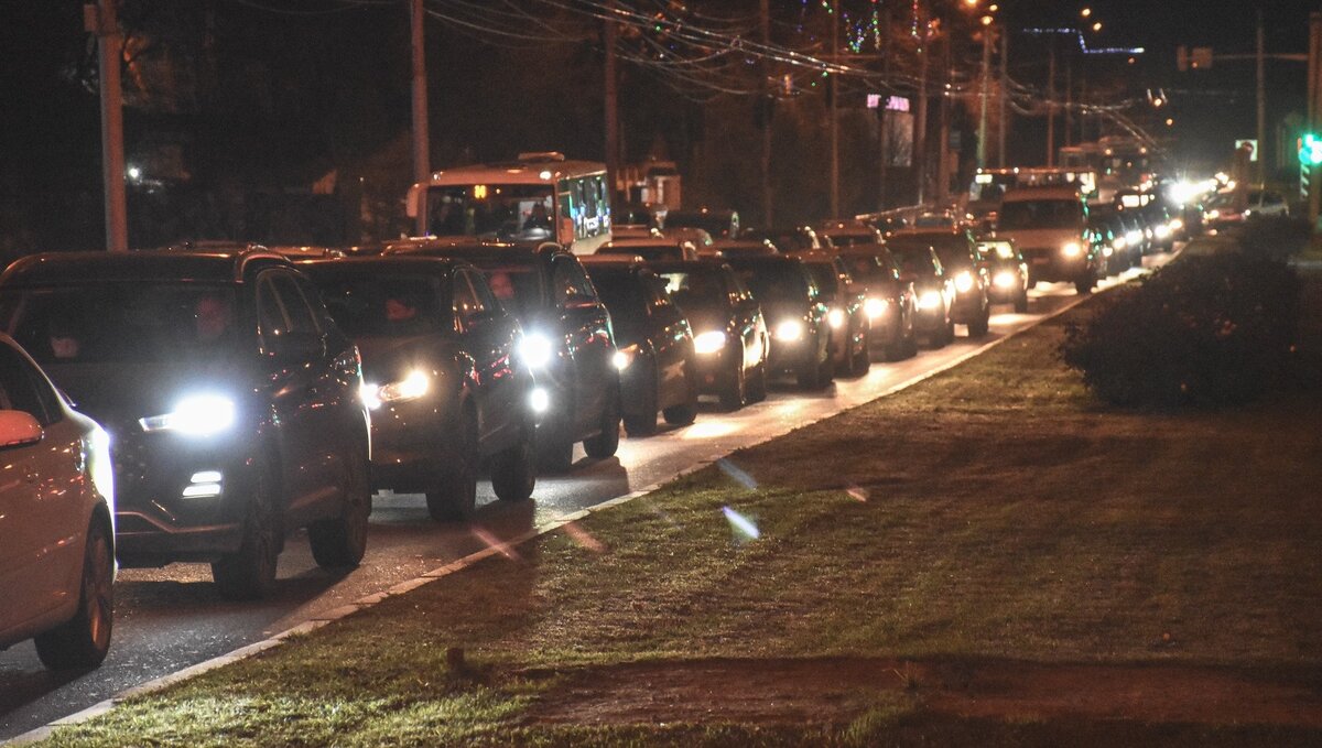    В Ростовской области на трассе из Ростова в Ставрополь растянулась пробка протяженностью 7,2 километра, сведения об этом появились на сервисе «Яндекс. Карты».