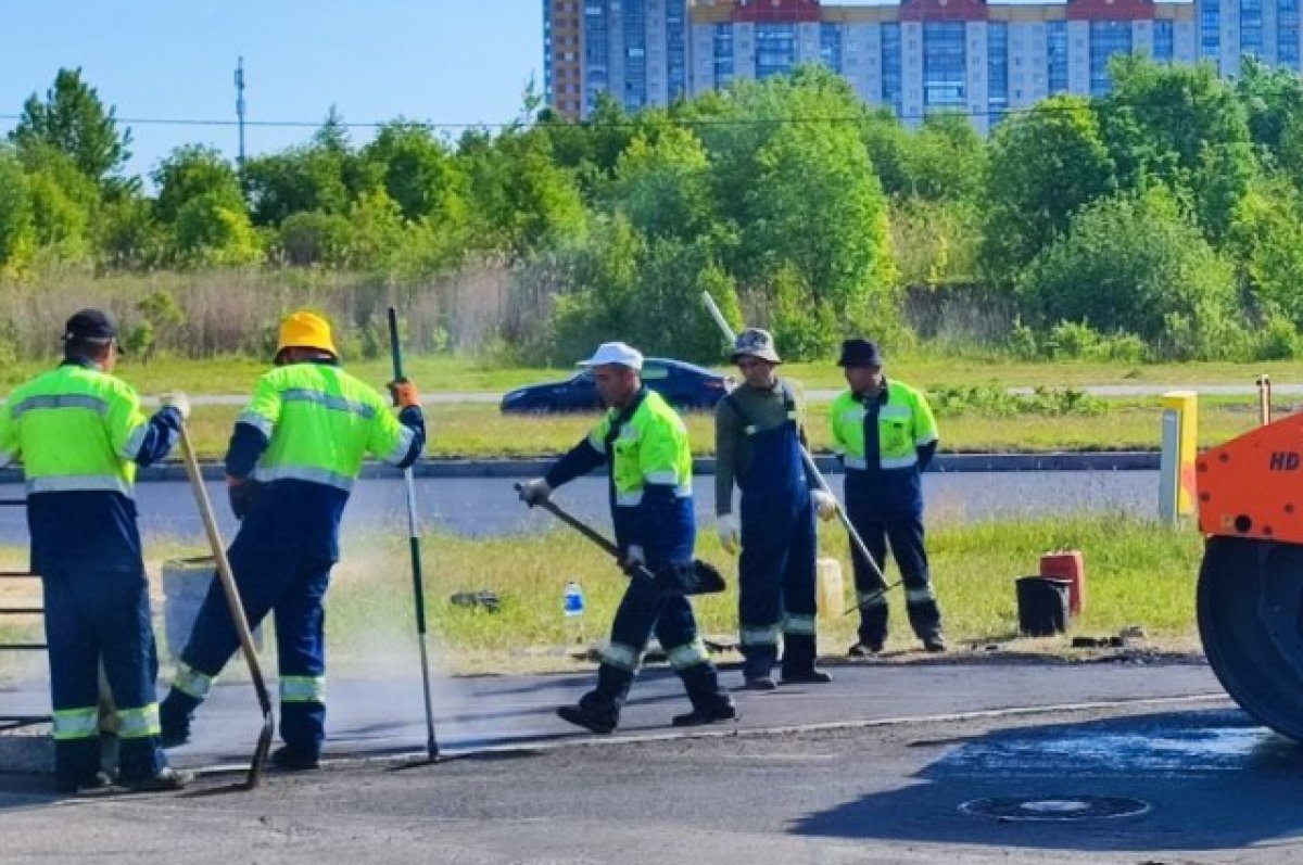    В Оренбурге отремонтировали только половину дорог от плана