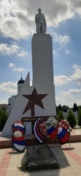 ПАМЯТНИК СОЛДАТАМ РАБОЧЕ-КРЕСТЬЯНСКОЙ КРАСНОЙ АРМИИ