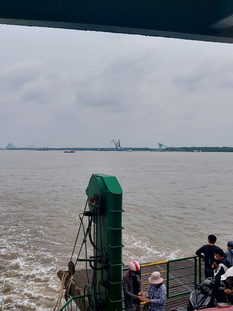 Меконг, паром