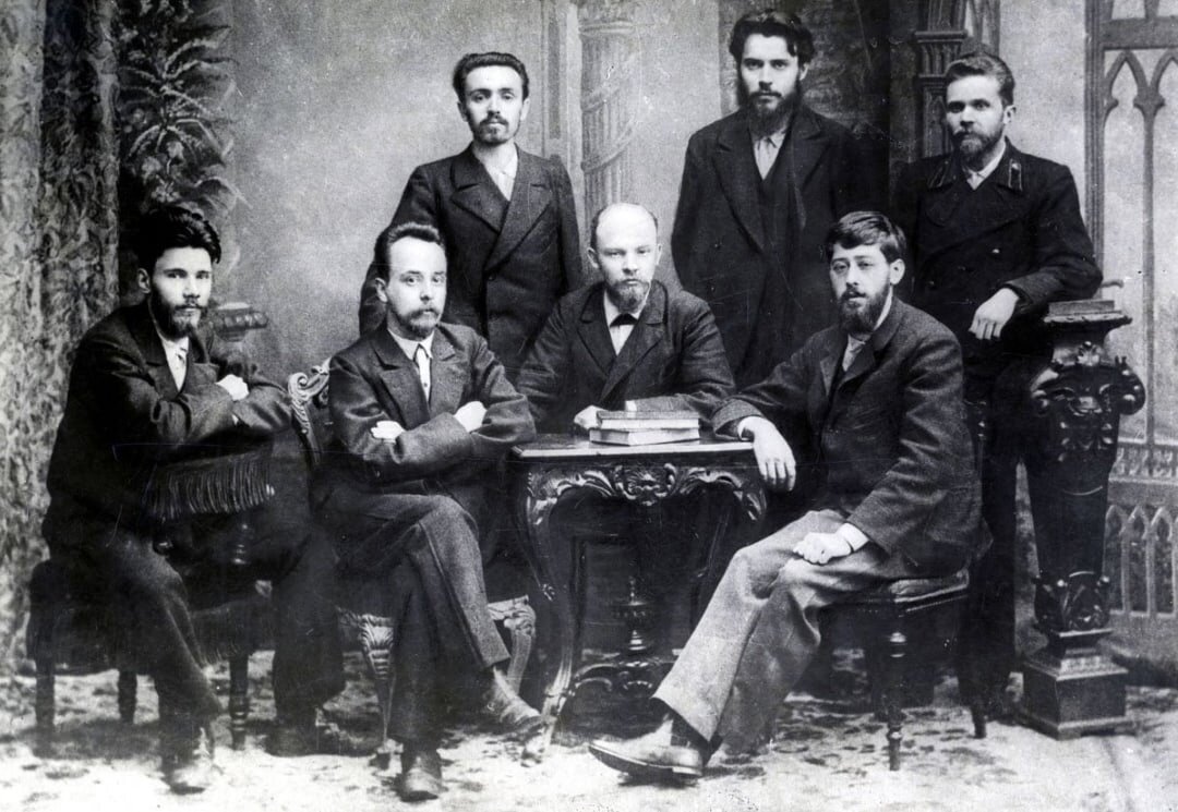 1895 — Петербургский «Союз борьбы за освобождение рабочего класса».