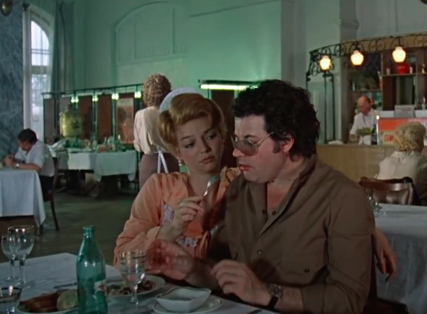 Вокзал для двоих песня. Вокзал для двоих песня. Вокзал для двоих лосиноостровская. Ширвиндт вокзал для двоих. Вокзал для двоих песня.