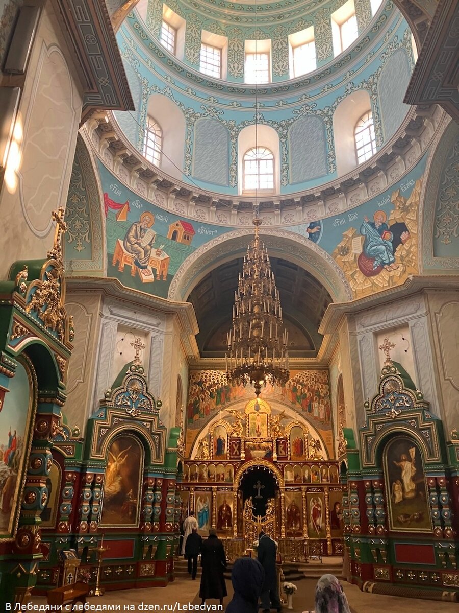Шамордино Казанский храм внутри