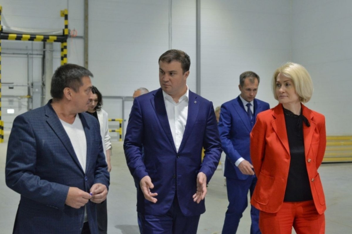    Вслед за Мантуровым в Омск приехала Абрамченко