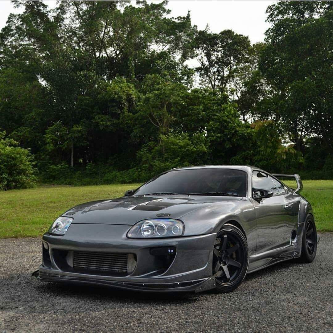 Toyota Supra 1998 тюнингованная