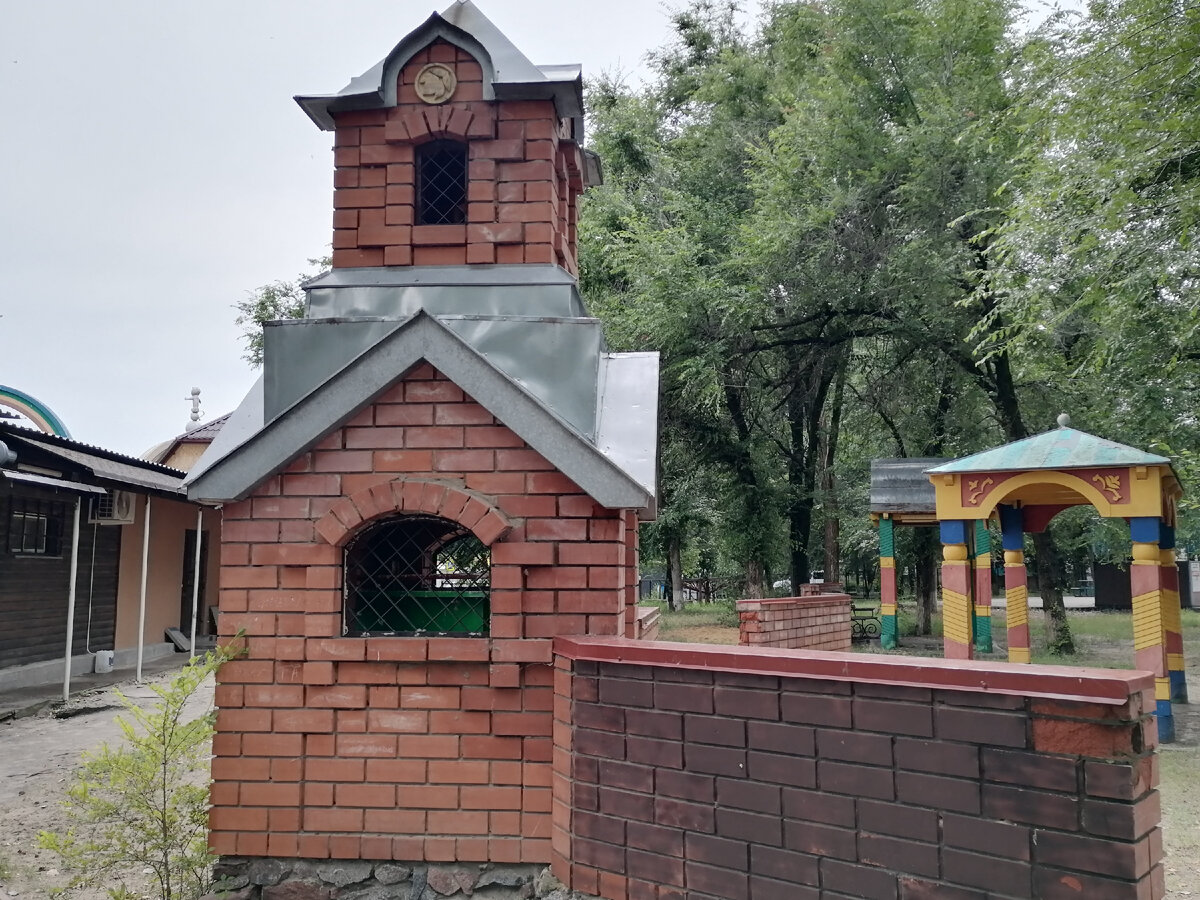 Уютный старый парк и пафосный новый. Сравниваю два парка в городе Лиски, Воронежская  область | А ну-ка собираем чемоданчик | Дзен