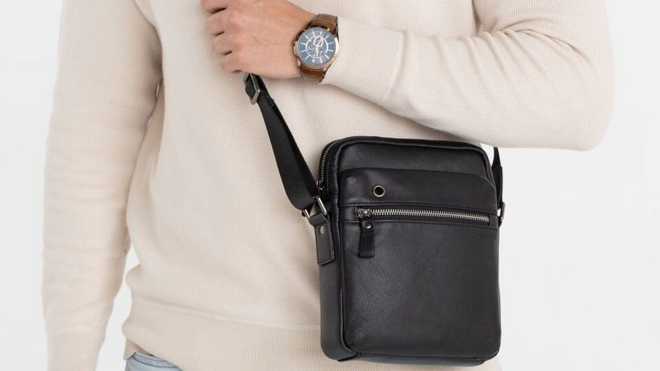 Сумка мужская через плечо из натуральной кожи бренда Faustini