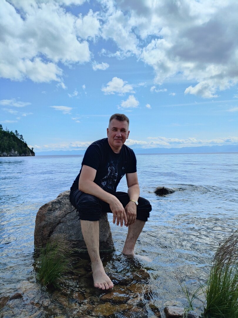 Андрей Донских. Бизнес-консультант, методолог обучения взрослых, разработчик линейки тренажеров Donskih Games. 