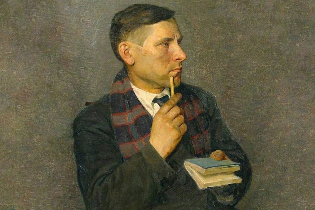 Известные писатели на м. Булгаков 1930.