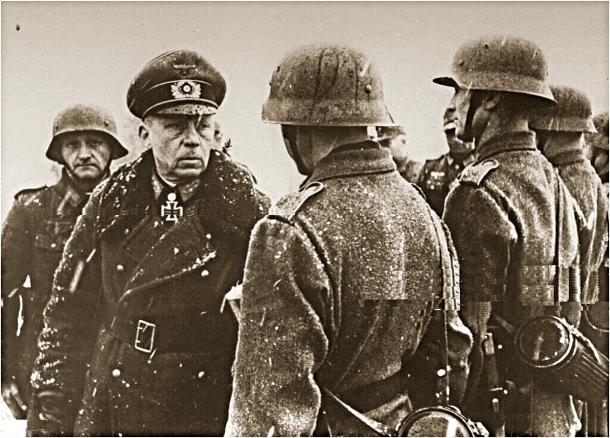 1941 вермахт группы армий. Готхард Хейнрици. Хейнрици генерал вермахта. Готхард Хейнрици немецкий военачальник. Генерал Оберст вермахта.