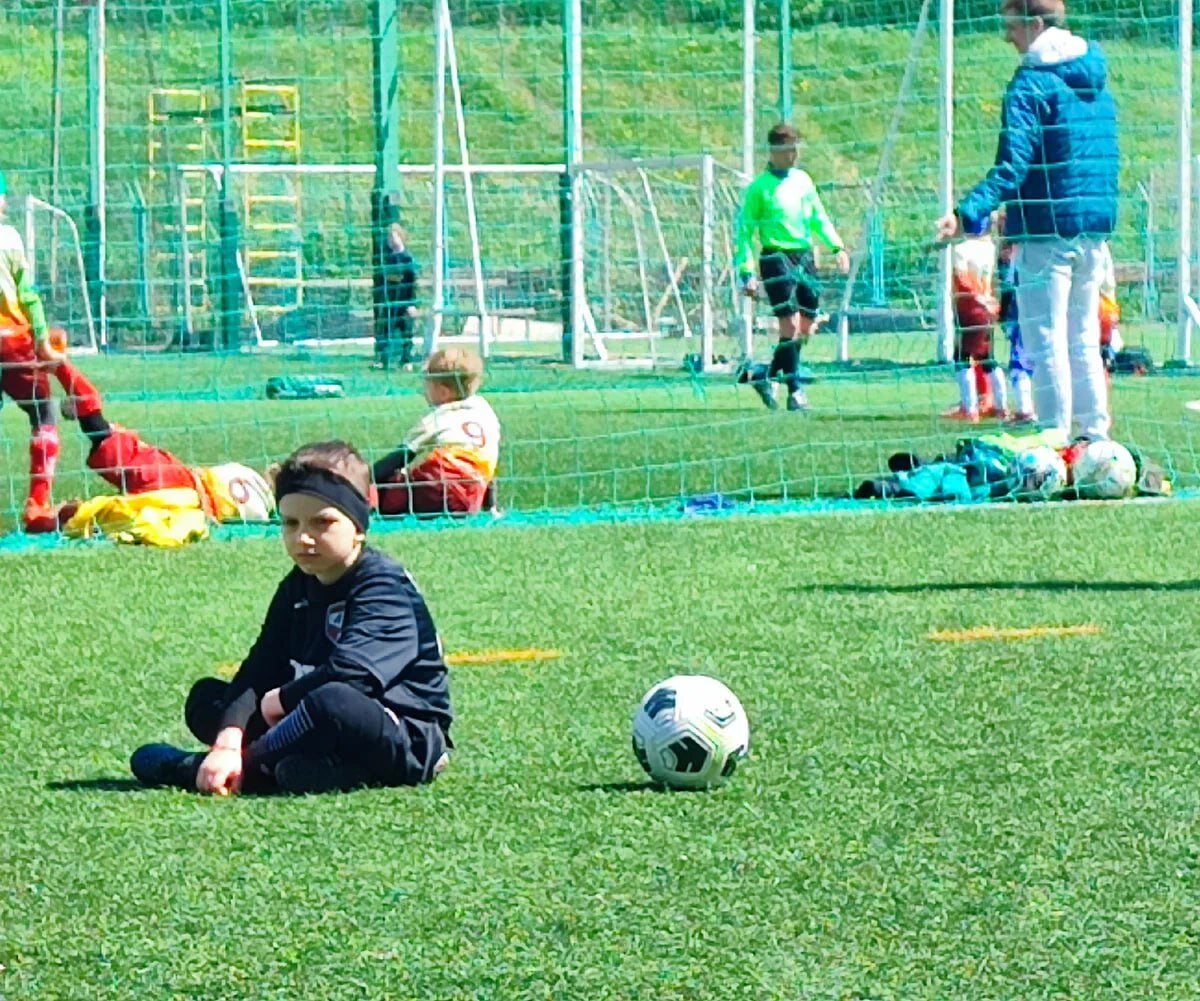 Если ты медленнее всех - это не повод бросать футбол