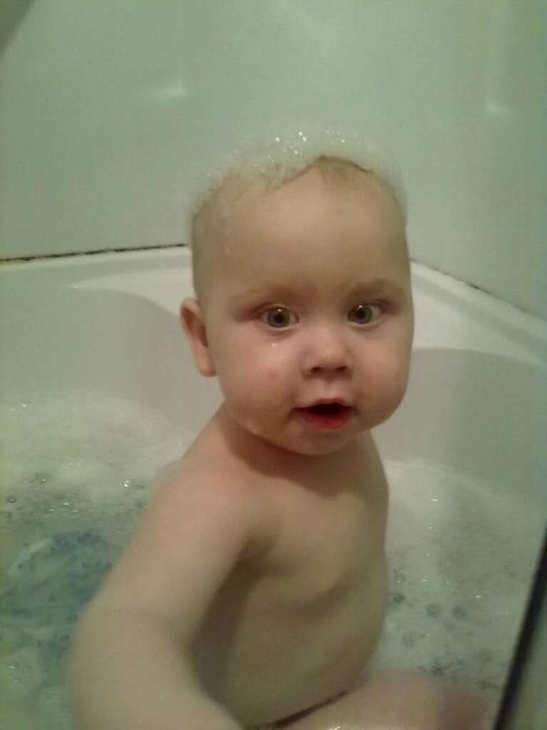 Брательник в молодые годы,так сказать