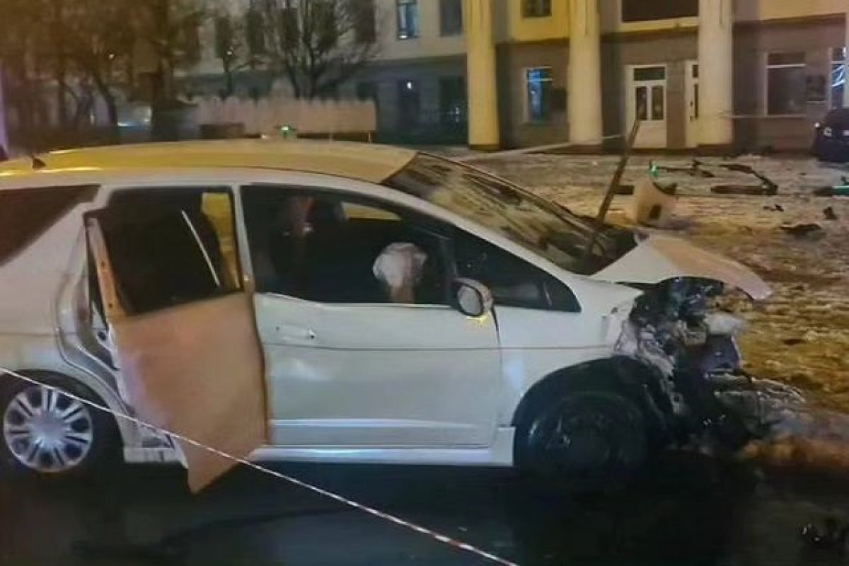    В Хабаровске водитель Subaru устроил смертельное ДТП возле пединститута