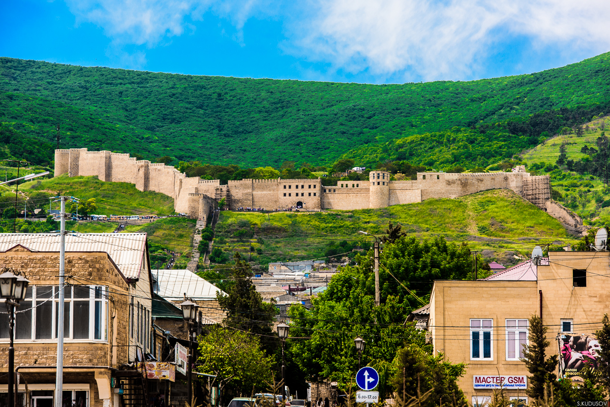 Крепость Нарын-кала / Фото: Сулим Кудусов, CC BY-SA 3.0, via Wikimedia Commons