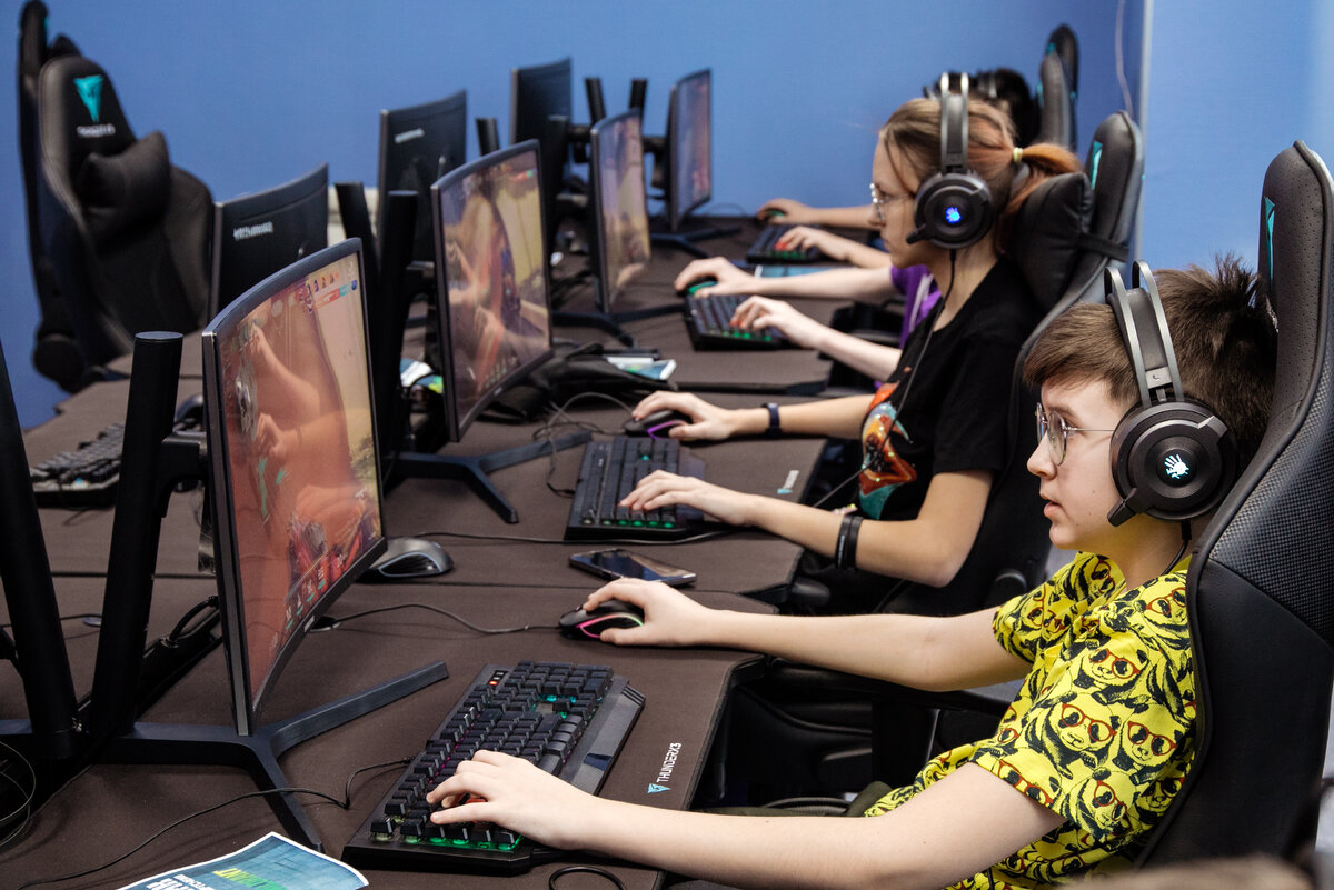    Центр компьютерного спорта Сургутского района стал лучшей киберплощадкой России