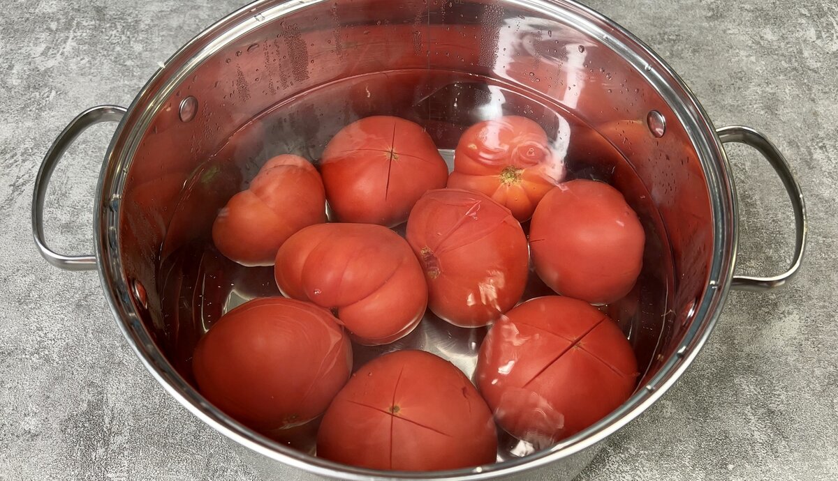 Листайте фото