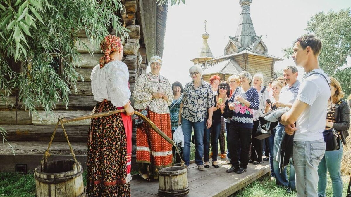     Количество гостей в регионе увеличилось на 15%.