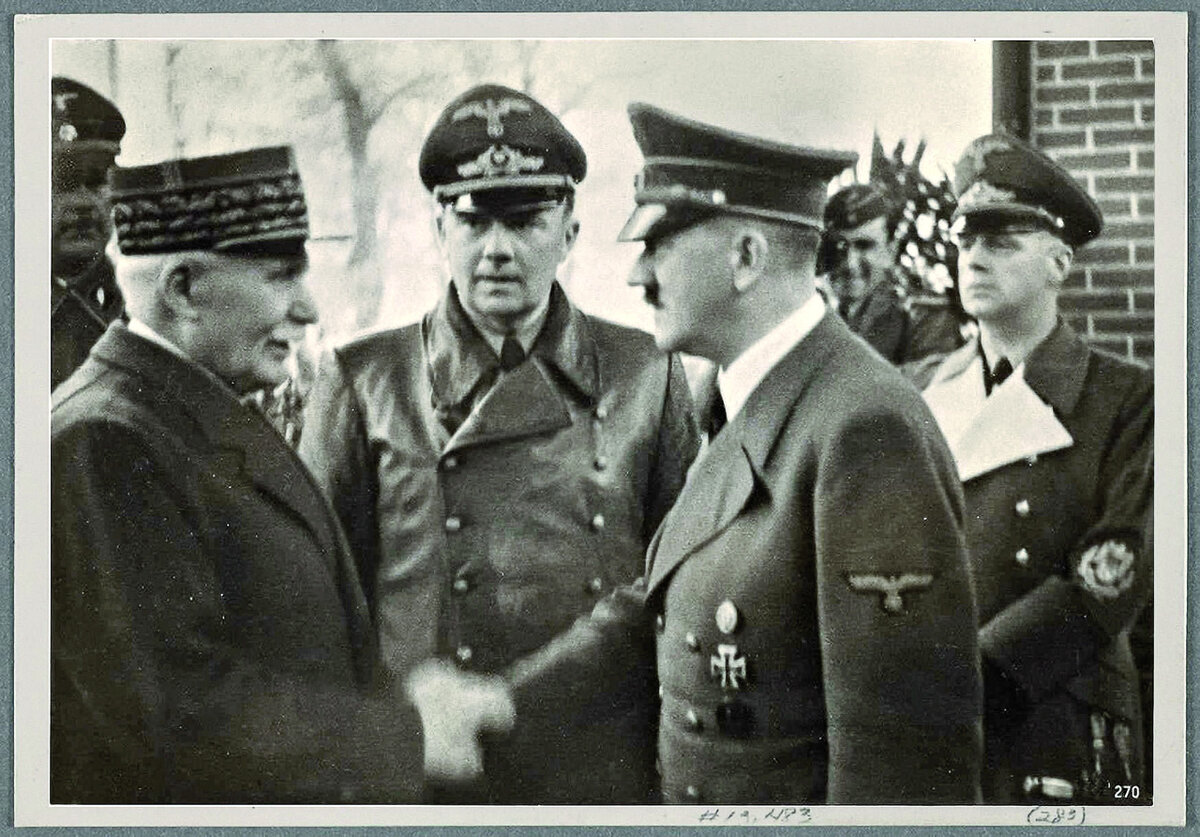 Вассал и хозяин. Фото из открытых источников. 