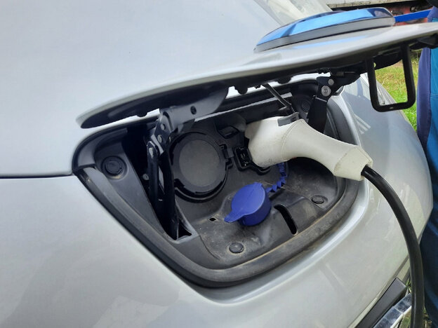    В правительстве Кировской области рассказали, как выбирали места для установки зарядных станций в районах