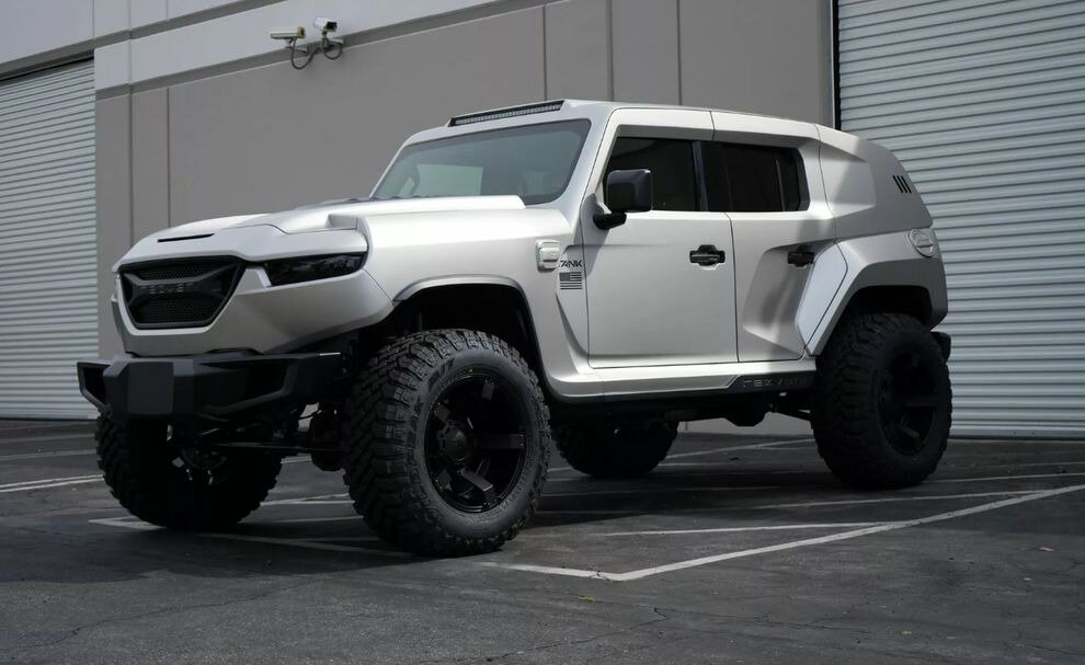 Rezvani     Tank   Jeep Wrangler    4x4Club  