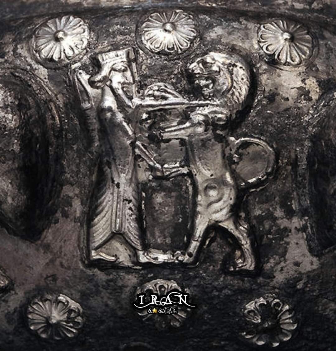 Авторскин права на изображение, принадлежат его авторам 