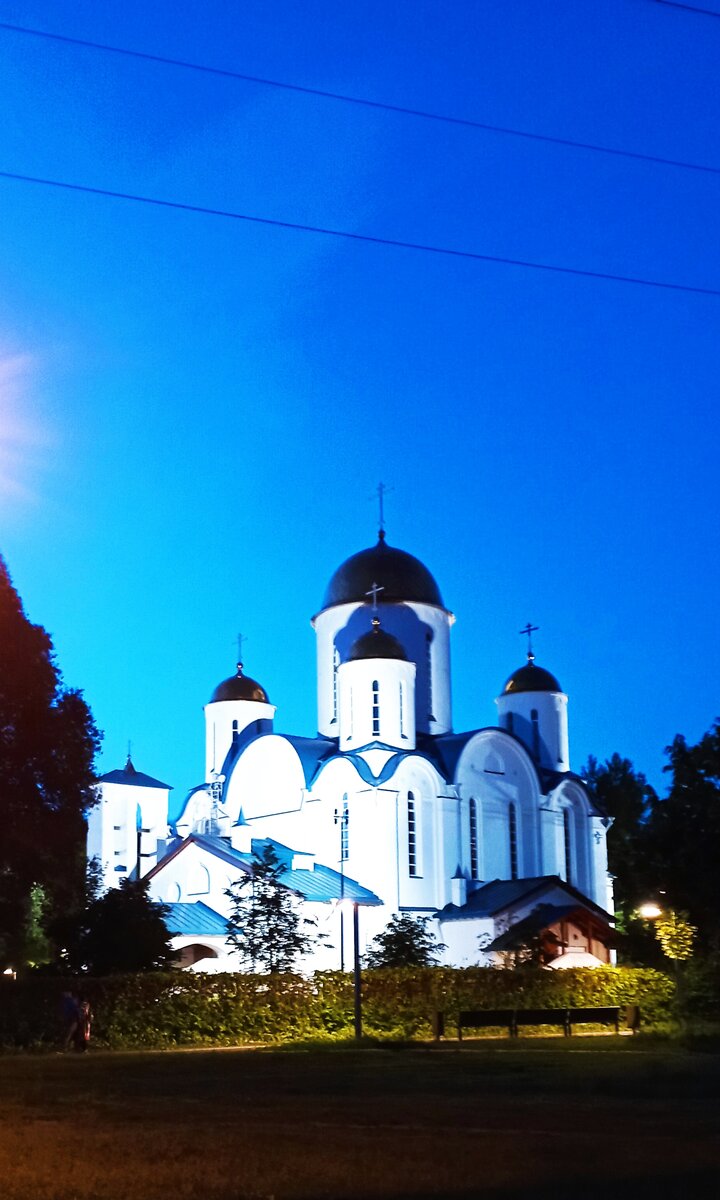 06.06.2023 г. Вечер. Храм Торжества Православия в Алтуфьево. Фото автора.