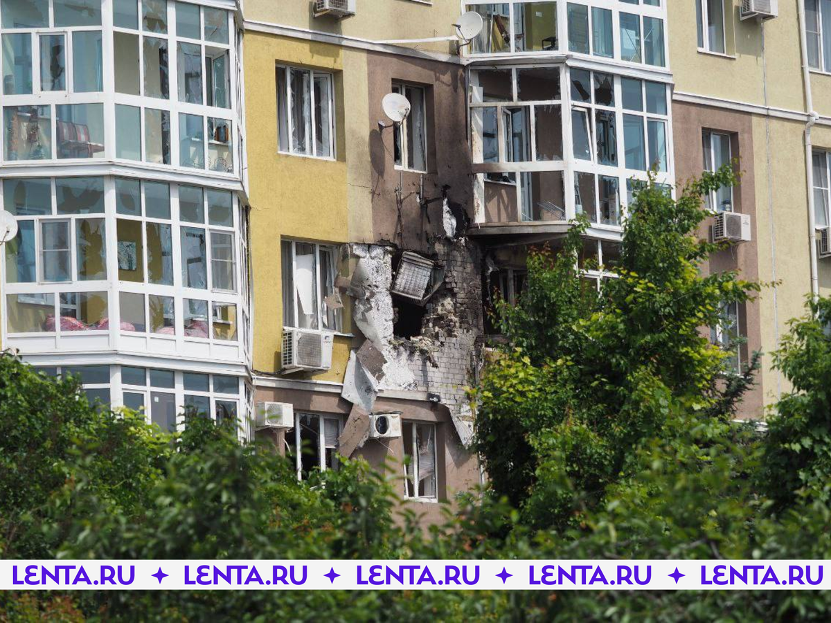 Попадание беспилотника в жилой дом в Воронеже посчитали терактом | Lenta.ru  | Дзен