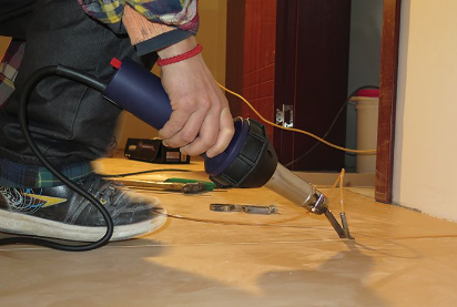 Сварочные аппараты WELDY (Велди) позволяют производить укладку виниловых напольных покрытий просто, быстро, надежно и выгодно.