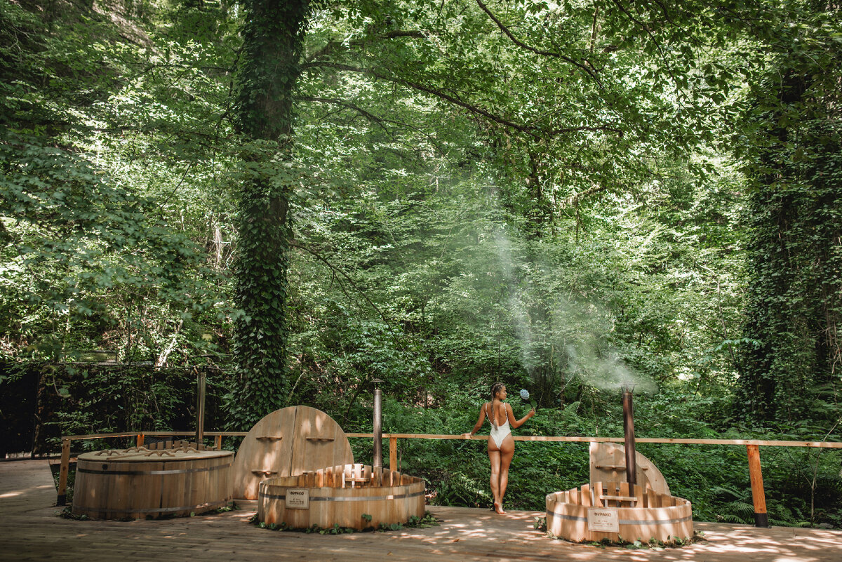 Глэмпинг Лес в Краснодарском крае /Naturalist.travel