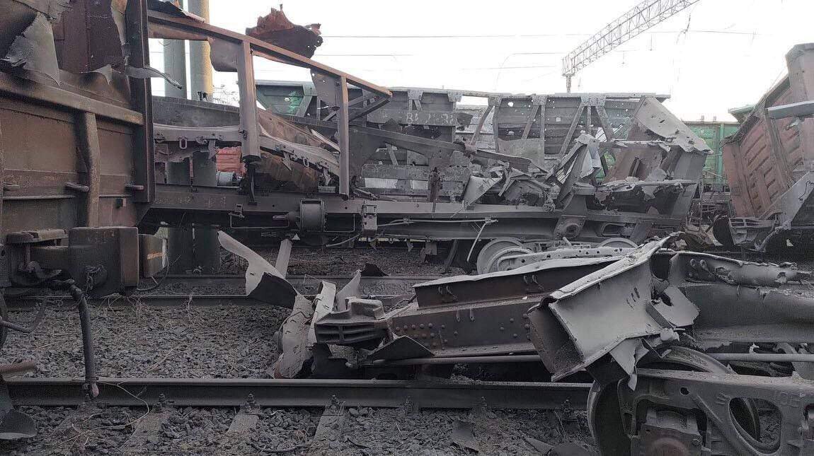  На ж.д. металла много.  фото: каритнки  яндекса.