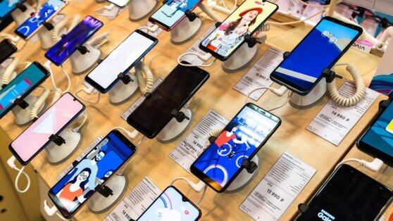    В РФ обсуждают запрет параллельного импорта смартфонов Samsung, iPhone не рассматривается Даниил Шалонников