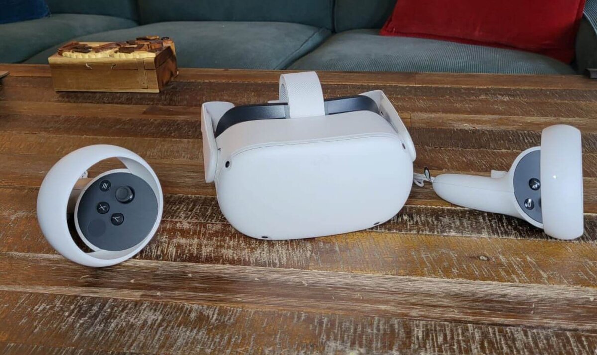    Oculus Quest 2 — одна из самых лучших VR-гарнитур прямо сейчас
