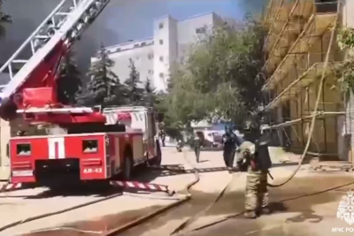   Тушение пожара на заводе на юго‑востоке Москвы ©Скриншот