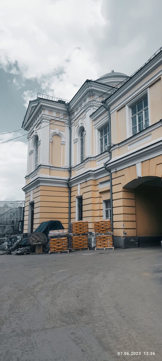 Яузская больница. Фото мои 