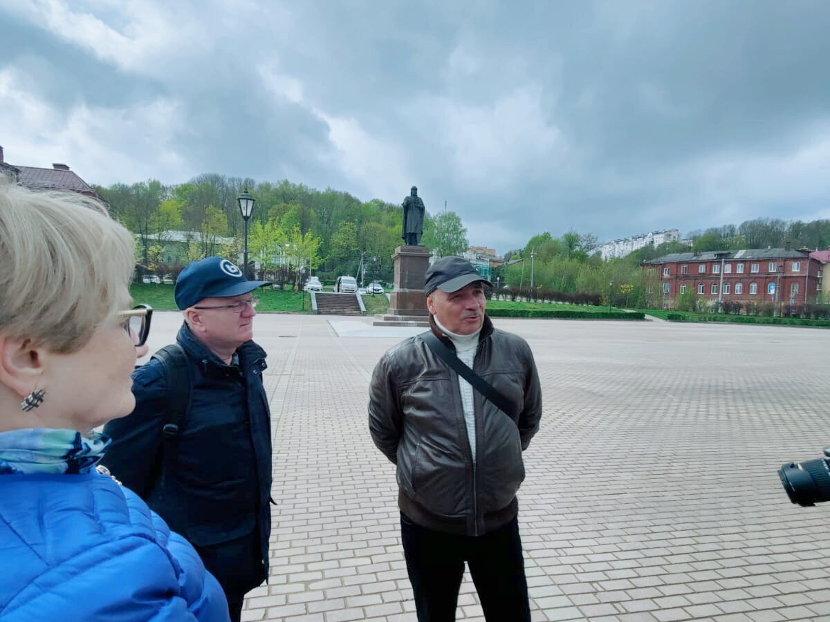 Экскурсии по Смоленску. Прогулки по улицам города. По западному участку  крепостной стены - вместо фотокамеры включим воображение! | Экскурсии по  Смоленску | Дзен