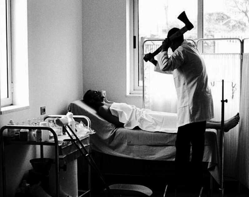 Вот мы и дожили до того времени, когда клятва Гиппократа значит что-то только для самого пациента