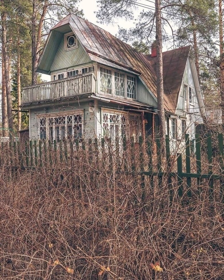 Дачи в кратово. Усадьба Кратово. Стародачный посёлок Кратово. Дача Юхневич Комарово. Стародачное Абрамцево.