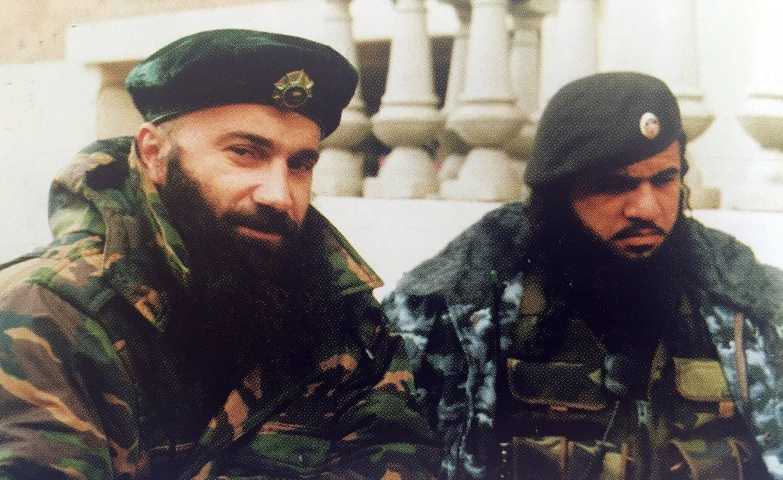 Шамиль Басаев и Хаттаб. Басаев Радуев Хаттаб. Полевой командир Шамиль Басаев. Шамиль Салманович Басаев и Хаттаб.
