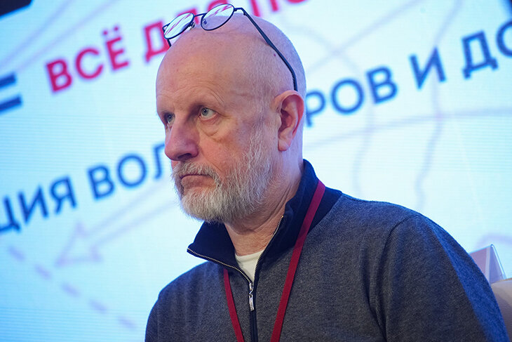 Дмитрий Пучков.