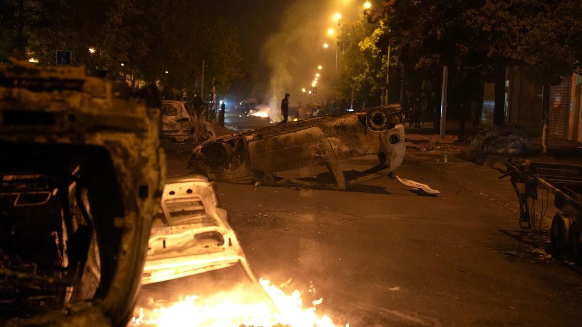    Фото: ZAKARIA ABDELKAFI. Август Макаров