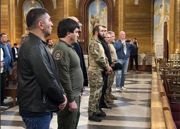Фото из открытых источников. Церемония благословения в Москве. Армен Саркисян пятый слева. 