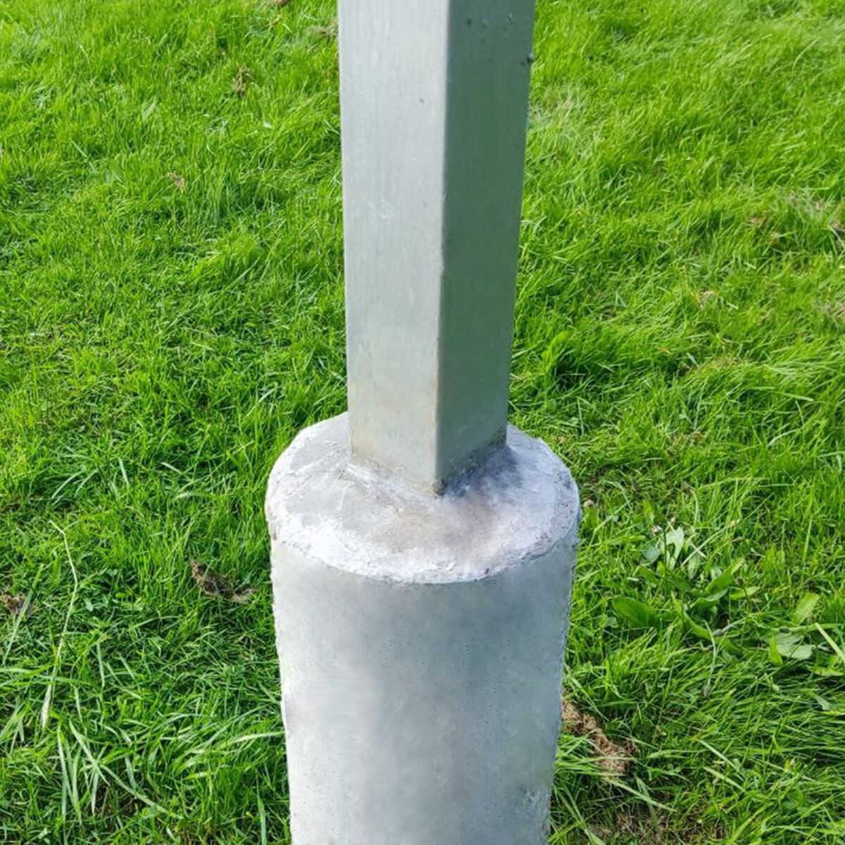 Организуйте спортивную зону на загородном участке или посреди своего двора в городе &mdash; и все лето наслаждайтесь футболом.-3