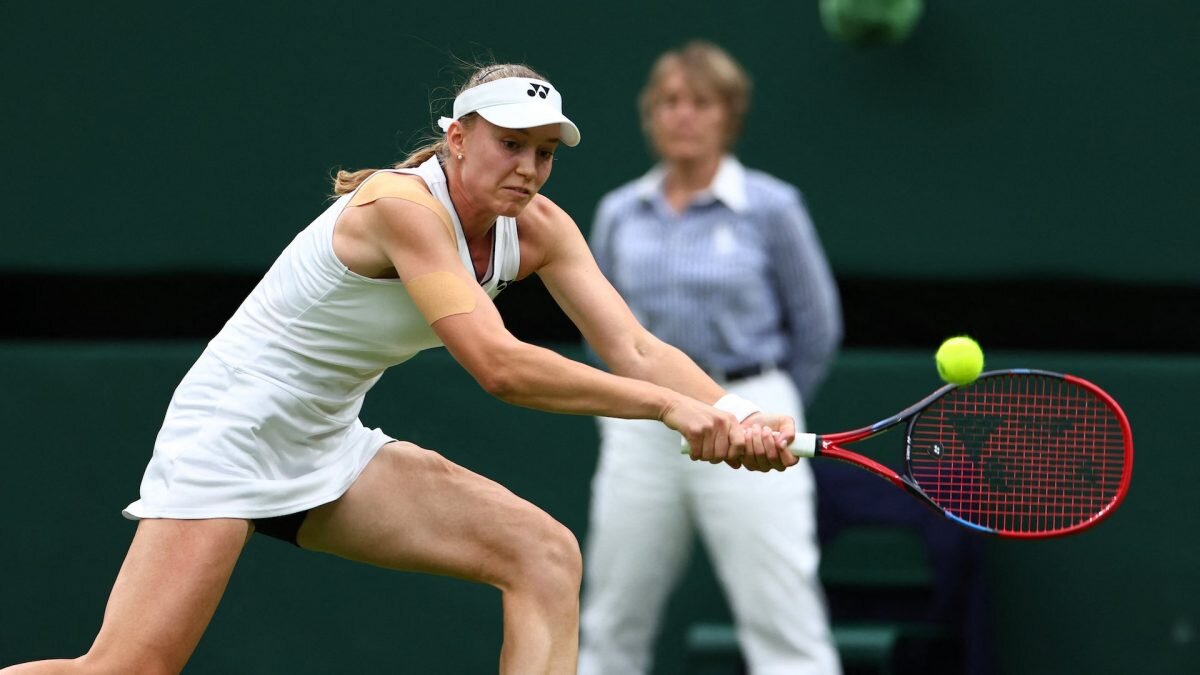    Фото: REUTERS/Toby Melville Август Макаров