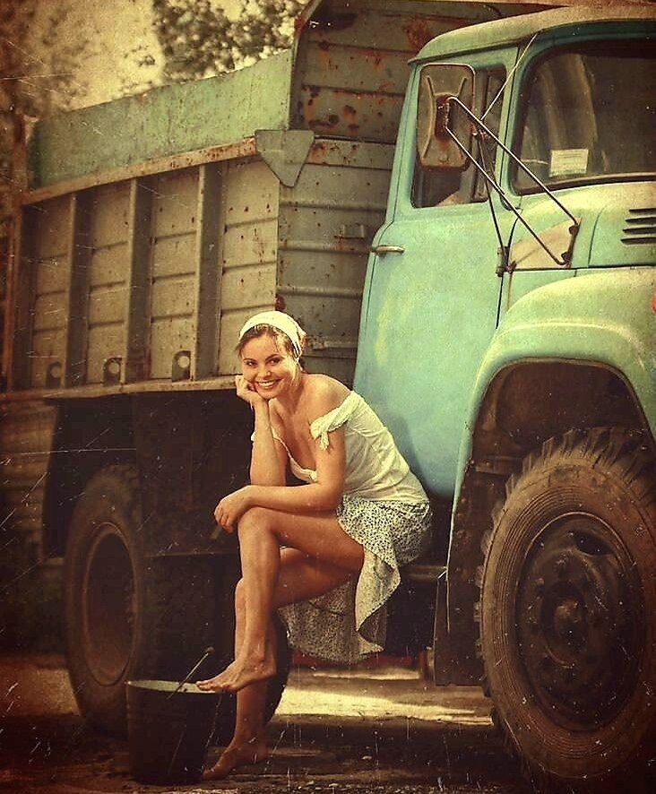 Как выглядели советские женщины и какой была их жизнь. Фотоподборка 1950-х - 1980-х годов